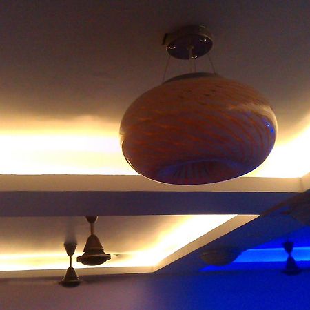 Hotel Rajendra Chinchani Ngoại thất bức ảnh